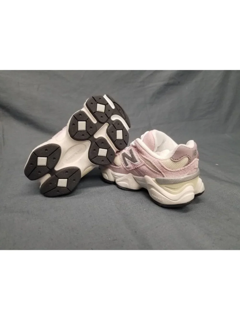 New Balance Toddler's 9060 (TD) Sneakers Slip On Pink White Size 9 NEW NO BOX!